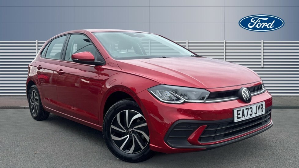 Volkswagen Polo Life Red