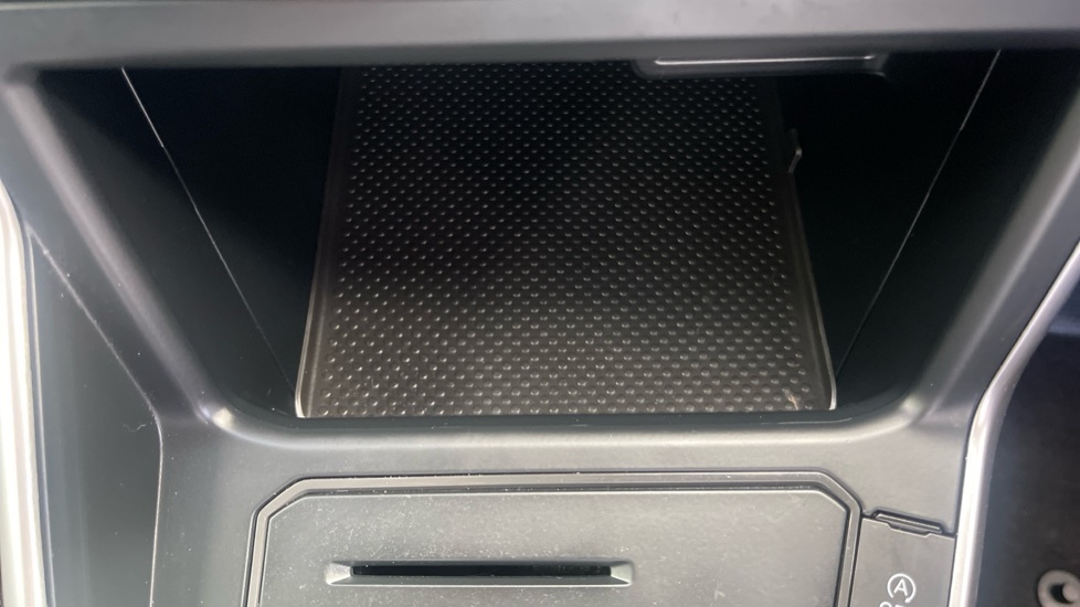Volkswagen Polo Hatchback Black #30