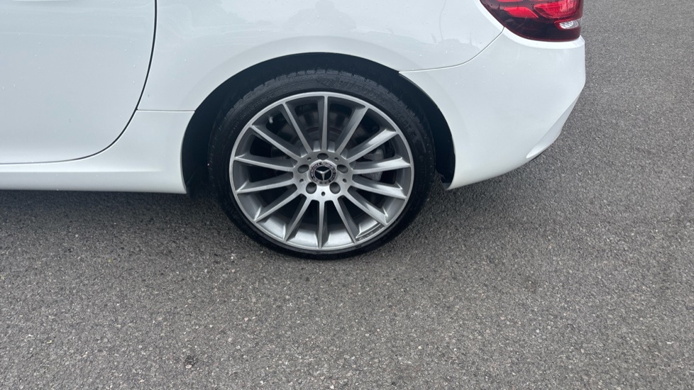 Mercedes-Benz SLC White #41