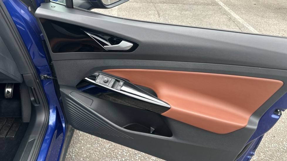 Volkswagen ID.4 52Kwh Style Grey #19