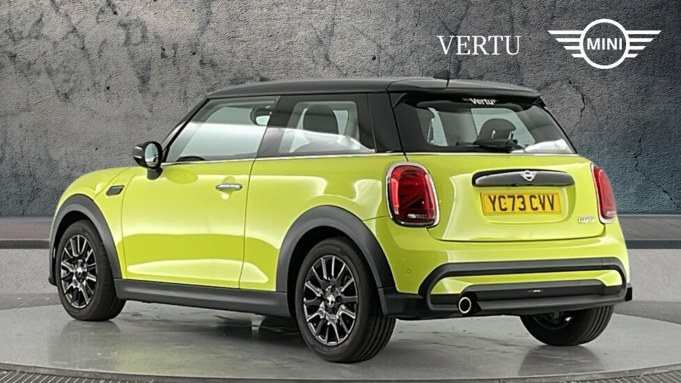 Mini Hatch 1.5L Cooper Exclusive Yellow #2