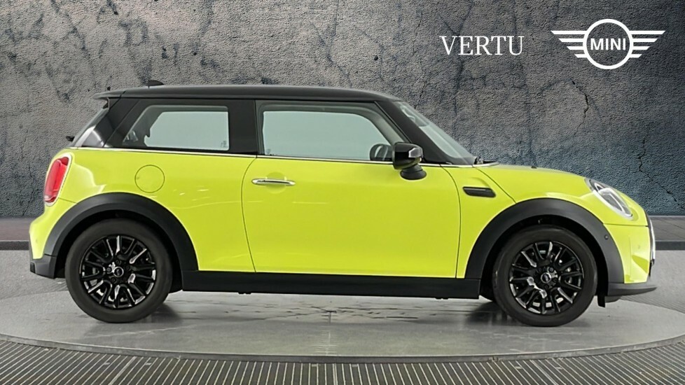 Mini Hatch 1.5L Cooper Exclusive Yellow #3