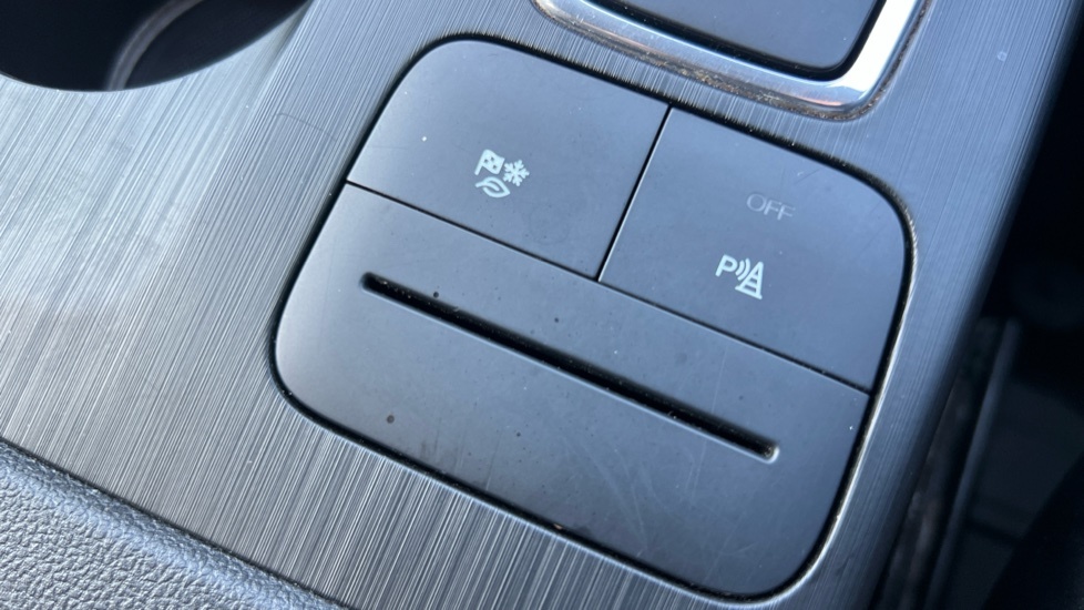 Ford Kuga 2.5 Phev St-line Cvt White #30