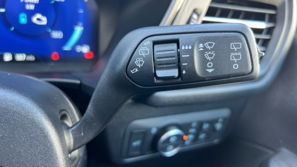 Ford Kuga 2.5 Phev St-line Cvt White #36