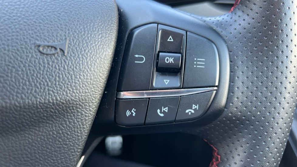 Ford Kuga 2.5 Phev St-line Cvt White #34