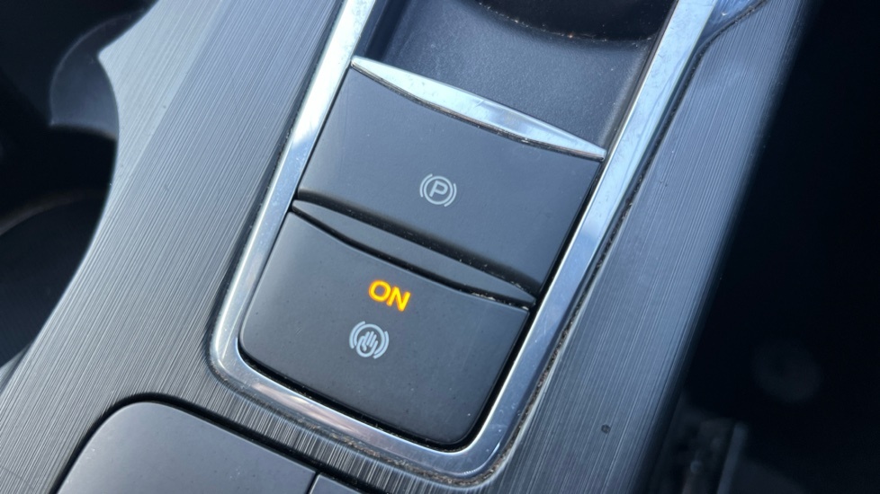 Ford Kuga 2.5 Phev St-line Cvt White #29
