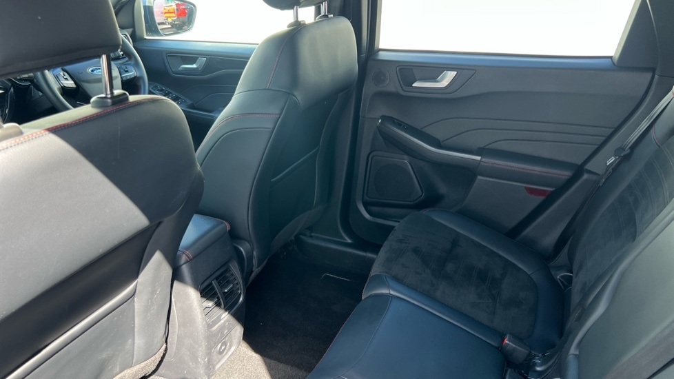 Ford Kuga 2.5 Phev St-line Cvt White #16