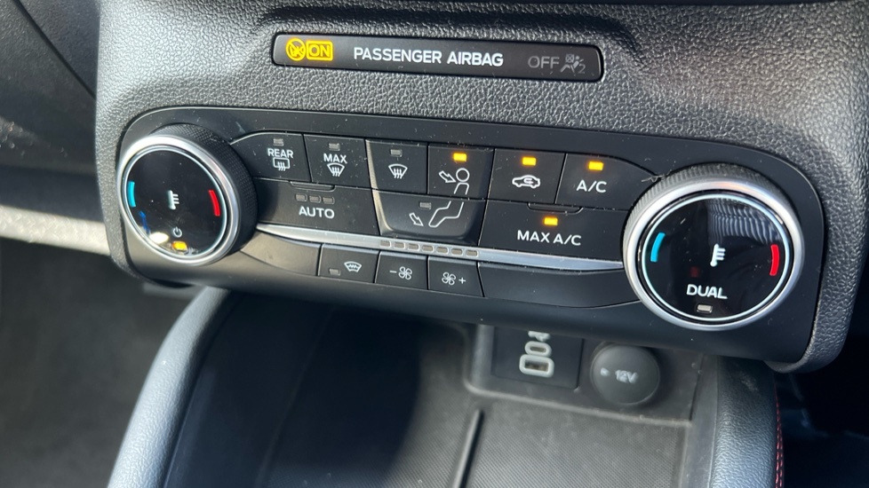Ford Kuga 2.5 Phev St-line Cvt White #27