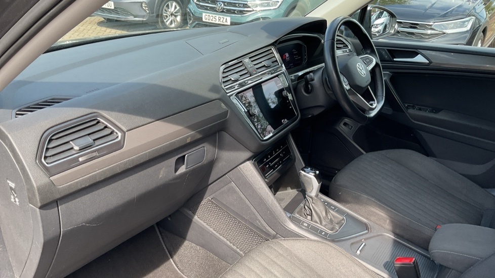 Volkswagen Tiguan Allspace Life Grey #2