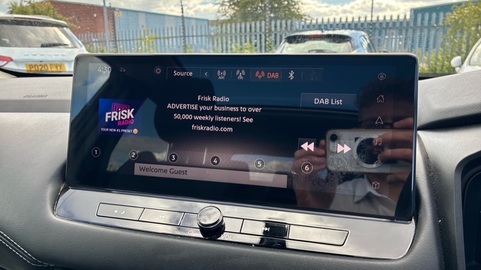 Nissan Qashqai E-power Tekna Red #12