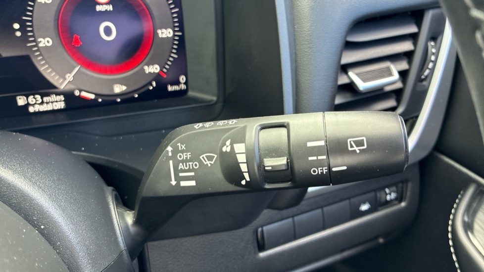Nissan Qashqai E-power Tekna Red #22