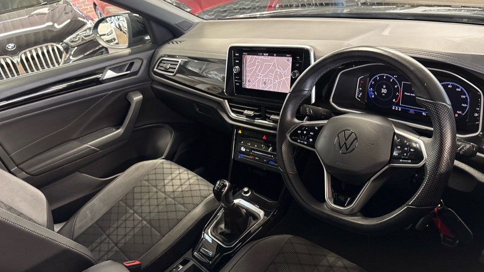 Volkswagen T-Roc R Black #11