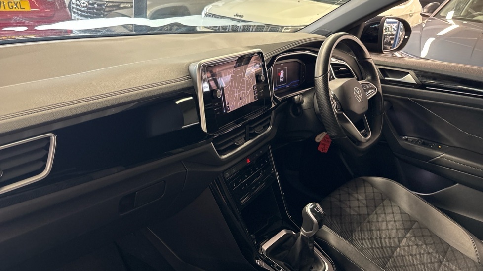 Volkswagen T-Roc R Black #66