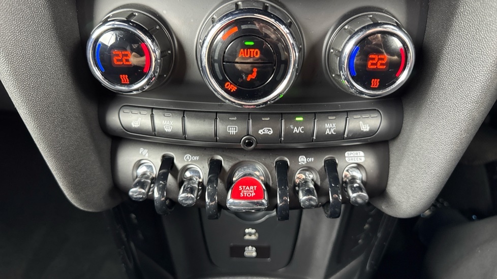 Mini Convertible 2.0 Cooper S Exclusive Steptronic Euro #57