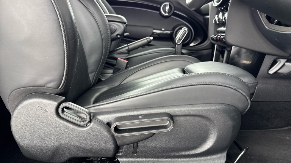 Mini Convertible 2.0 Cooper S Exclusive Steptronic Euro #43