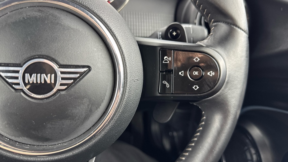 Mini Convertible 2.0 Cooper S Exclusive Steptronic Euro #18