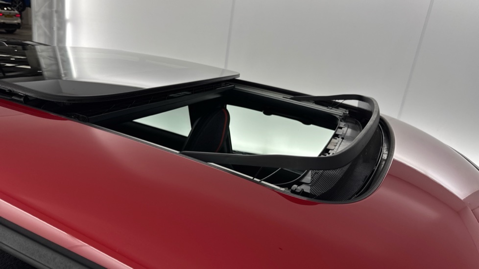 Mini Hatch 1.5 Cooper Sport Steptronic Euro 6 Ss Red #48