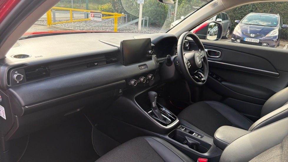 Honda Hr-V Advance Red #2