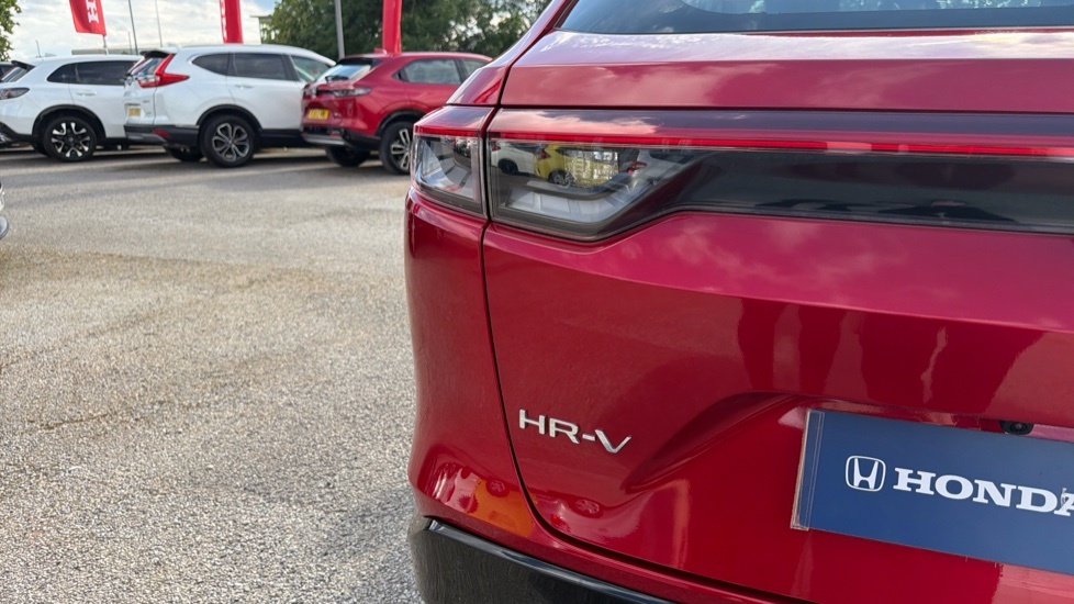 Honda Hr-V Advance Red #14