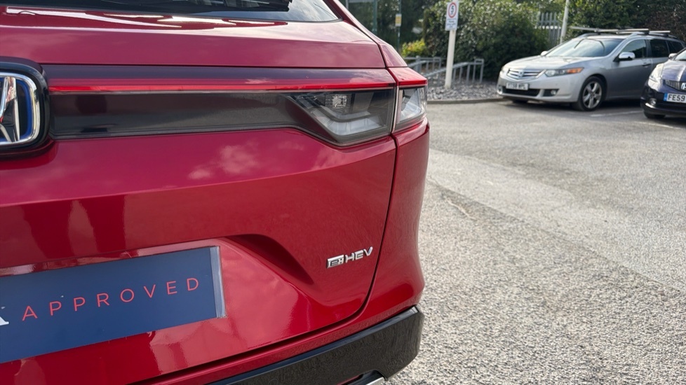 Honda Hr-V Advance Red #15