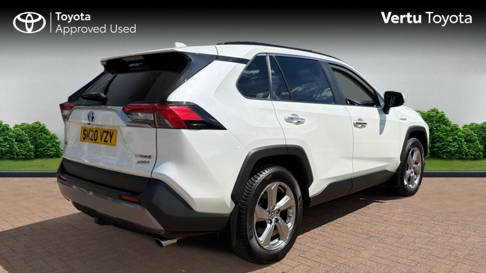 Toyota Rav 4 Excel White #2