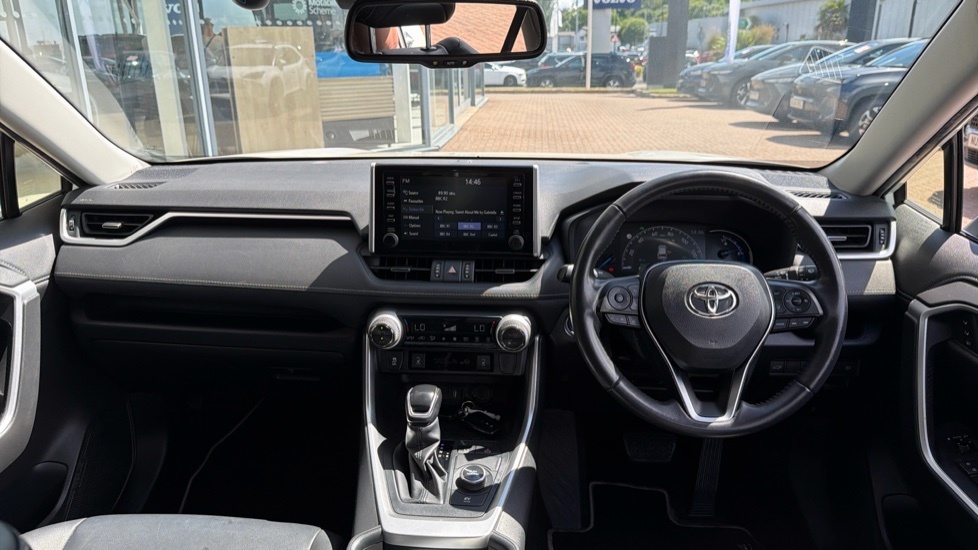 Toyota Rav 4 Excel White #6