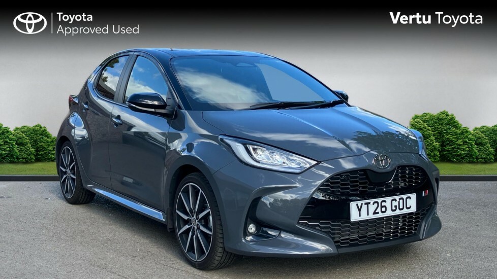 Toyota Yaris Gr Sport Grey