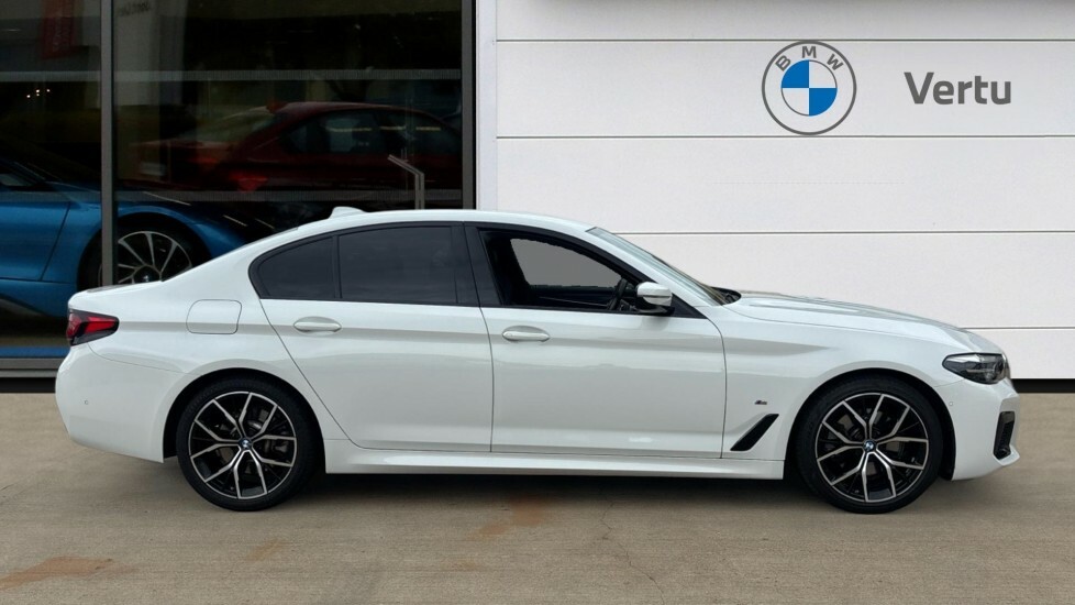 BMW 5 Series M Sport White #3
