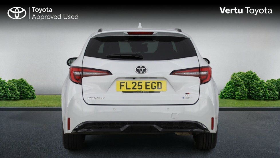 Toyota Corolla 2.0 Vvt-h Excel Cvt Brown #26