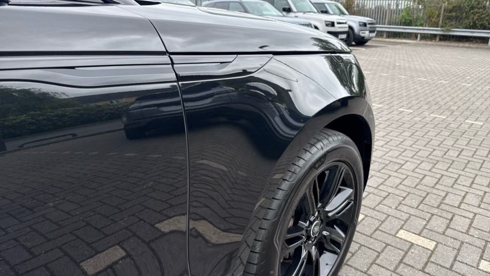 Land Rover Range Rover Velar R-dynamic Se Black #24