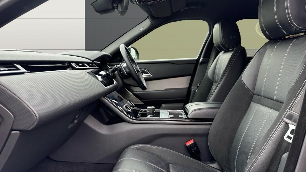 Land Rover Range Rover Velar R-dynamic Se Black #3