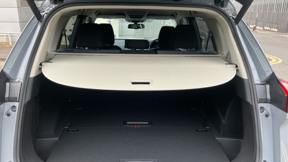 Nissan X-Trail Tekna Silver #36