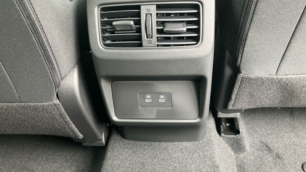 Nissan X-Trail Tekna Silver #33