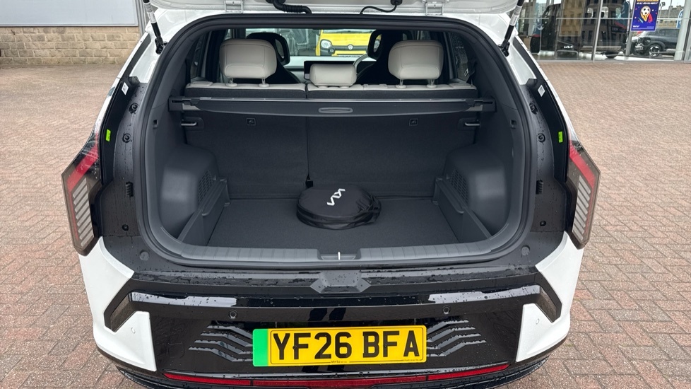 Kia EV3 Gt-line White #4
