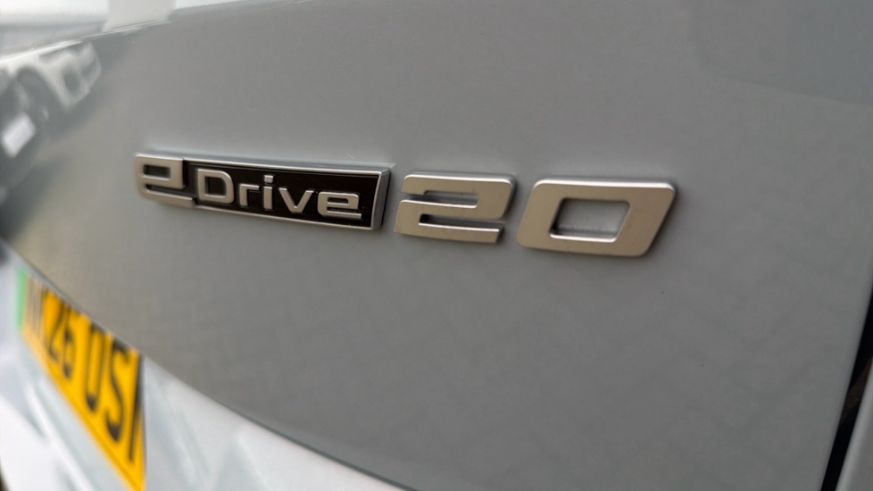 BMW iX2 150Kw Edrive20 M Sport 65Kwh Grey #32