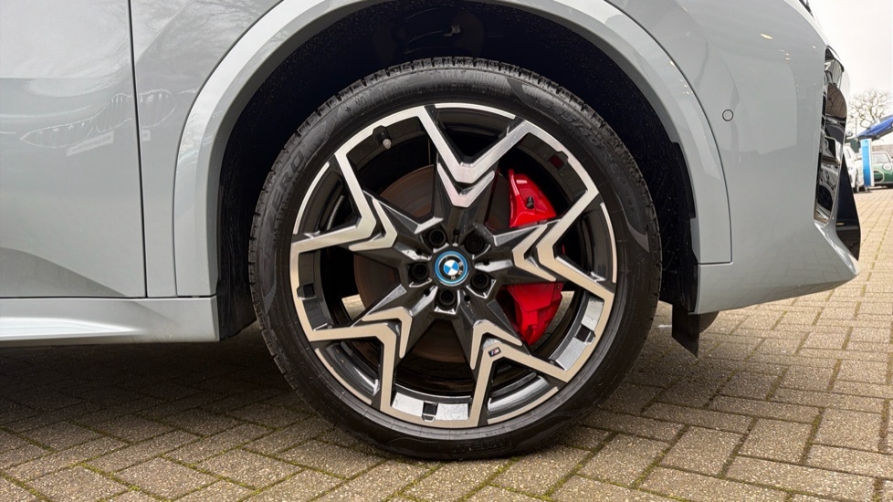 BMW iX2 150Kw Edrive20 M Sport 65Kwh Grey #14