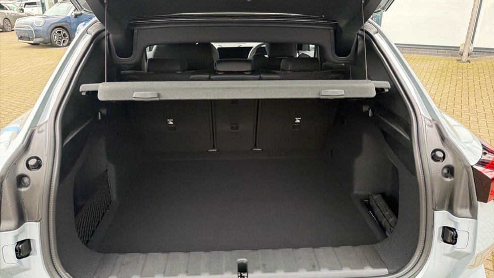 BMW iX2 150Kw Edrive20 M Sport 65Kwh Grey #13