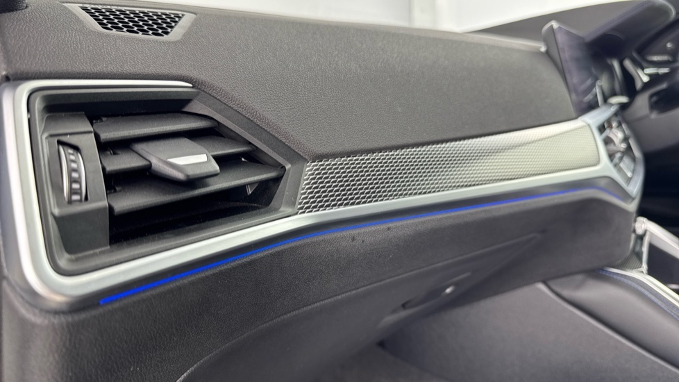 BMW 4 Series M440i Black #36