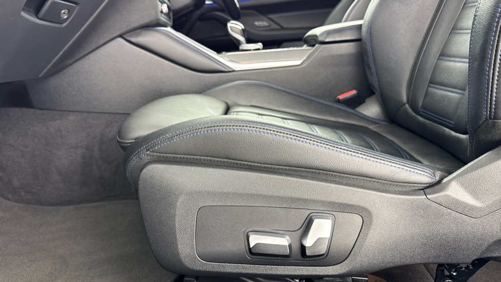 BMW 4 Series M440i Black #35