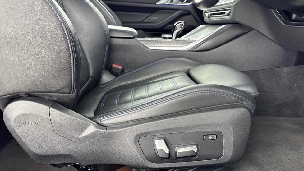 BMW 4 Series M440i Black #71