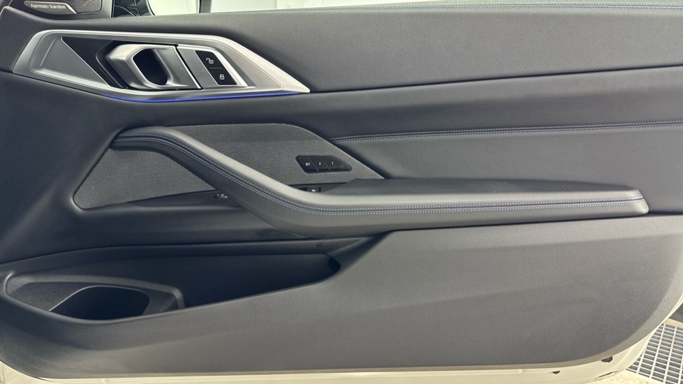 BMW 4 Series M440i Black #41
