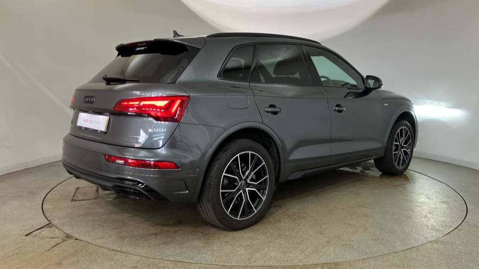 Audi Q5 Petrol Blue #42