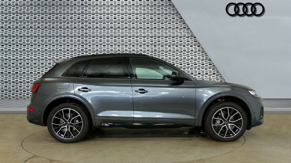 Audi Q5 Black Edition Grey #4