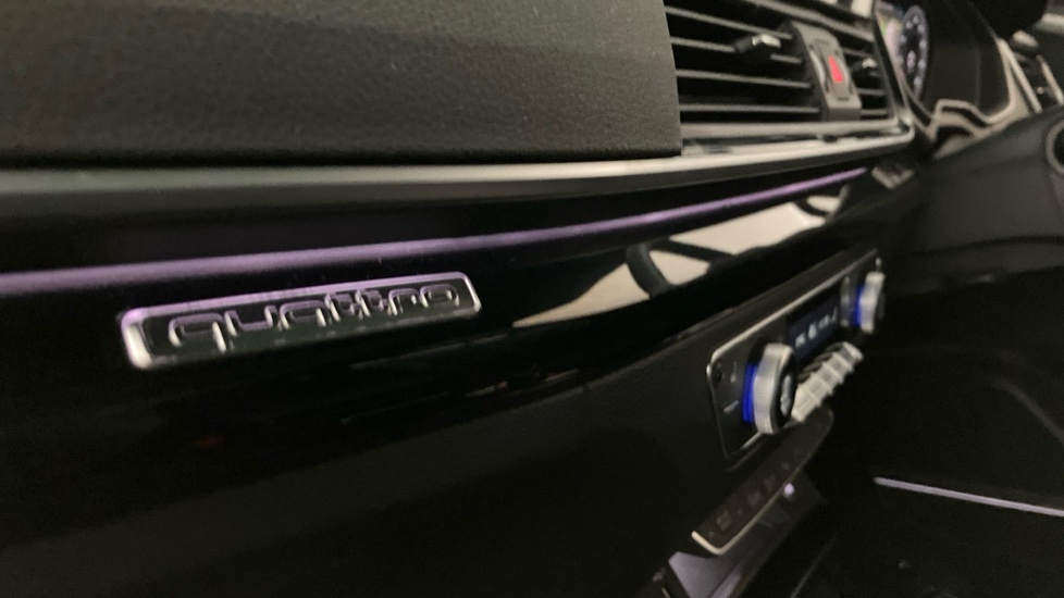 Audi Q5 Petrol Blue #30