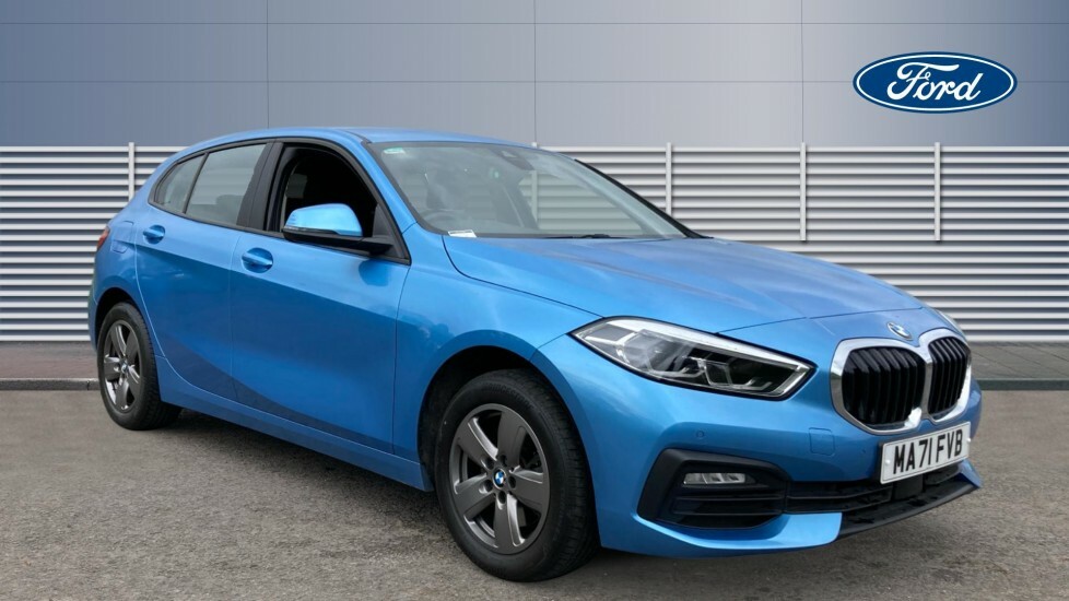 BMW 1 Series Xdrive White #1