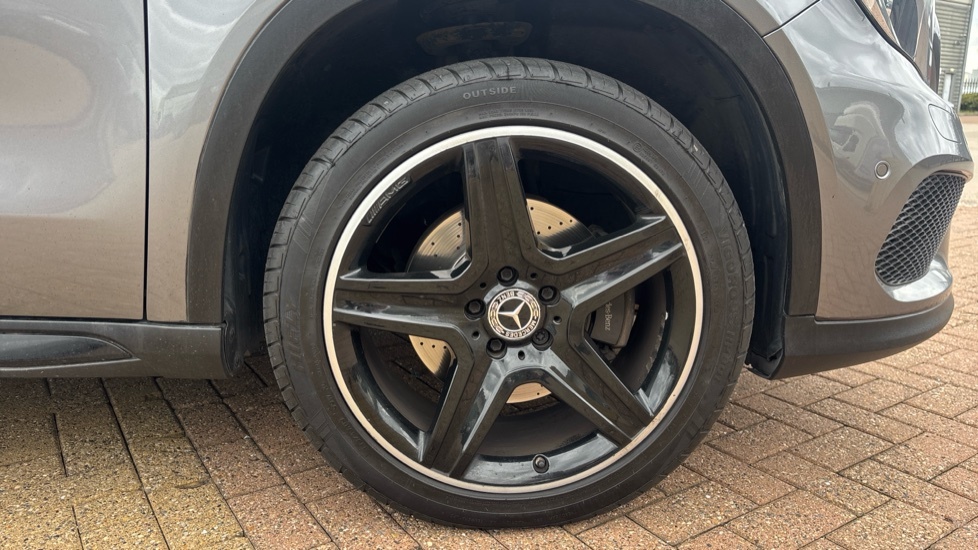 Mercedes-Benz GLA Class Gla 200 Se Executive Blue #22
