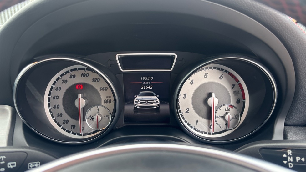 Mercedes-Benz GLA Class Gla 200 Se Executive Blue #18