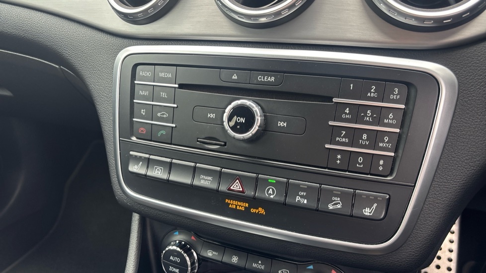 Mercedes-Benz GLA Class Gla 200 Se Executive Blue #44