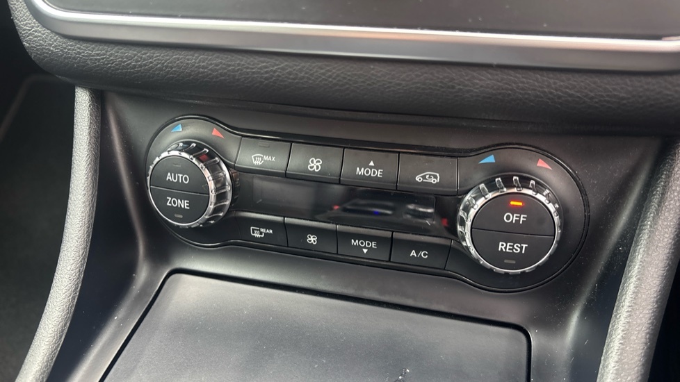 Mercedes-Benz GLA Class Gla 200 Se Executive Blue #45