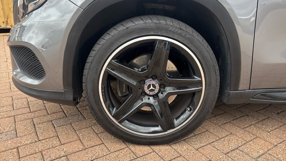 Mercedes-Benz GLA Class Gla 200 Se Executive Blue #28